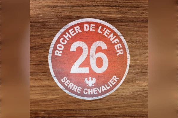 Rond de piste 20cm Rocher de l'Enfer